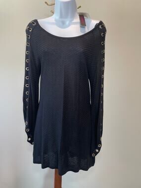 Fontana Size M NWT Black Knit Top Bell Sleeves Gold Detail Old‑Money Style